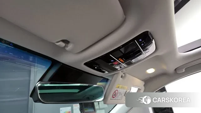 Hyundai Grandeur Hybrid (GN7) id 2958799 из Кореи 8