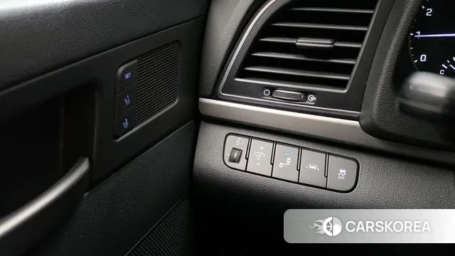 Hyundai Avante AD id 3413412 из Кореи 8