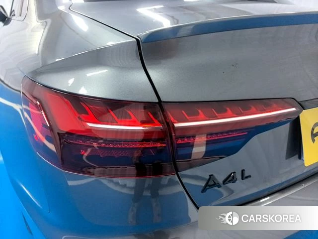Audi A4L id 4374770 из Китая 8