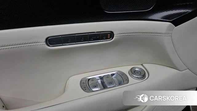 Genesis G90 (RS4) id 4475740 из Кореи 8
