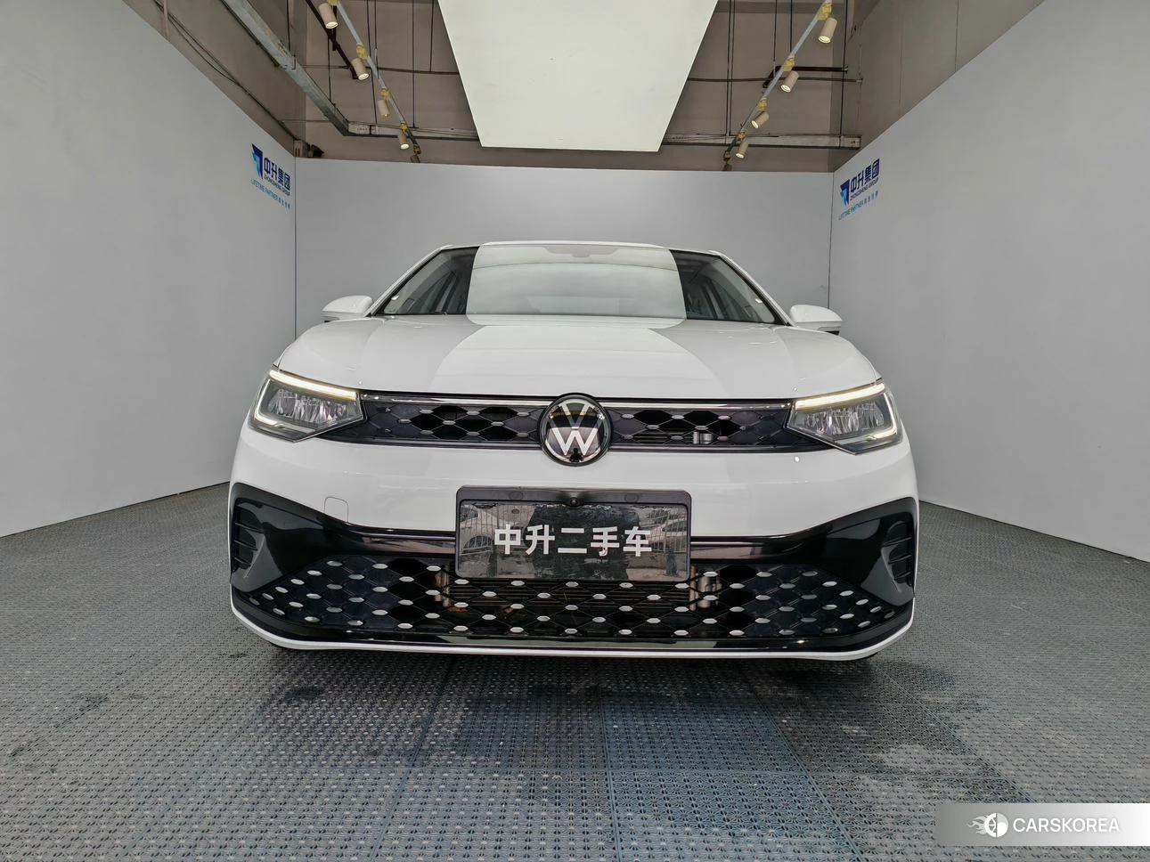 Volkswagen Lavida id 4498539 из Китая 8