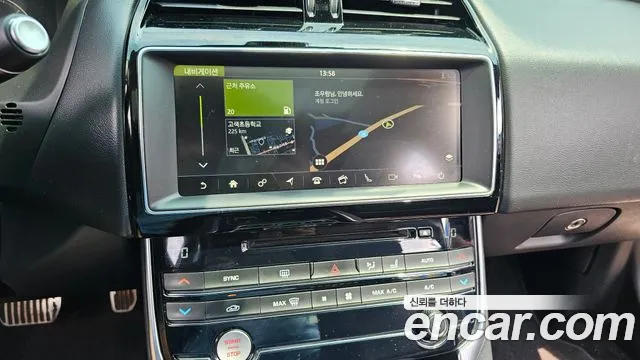 Jaguar XE id 2826893 из Кореи 8