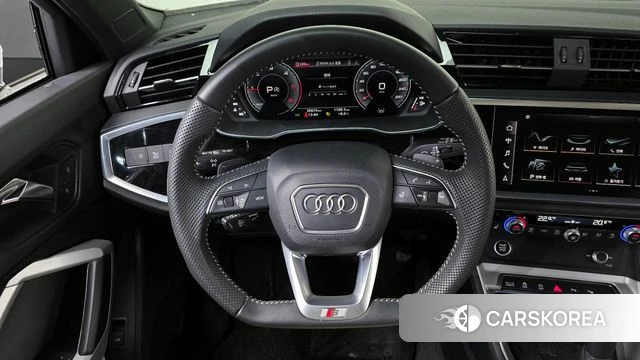 Audi Q3 (F3) id 3805816 из Кореи 8