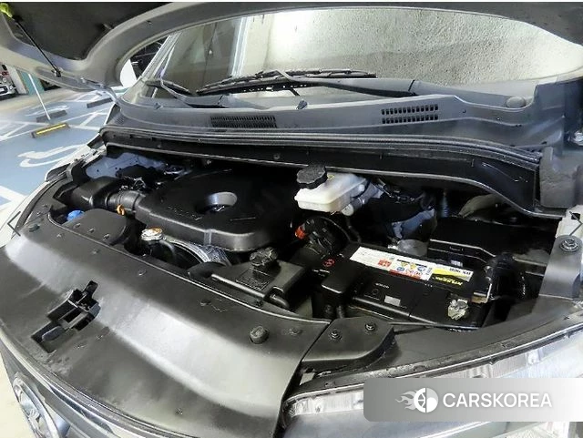 Hyundai The New Grand Starex id 4483295 из Кореи 8