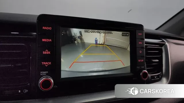 Kia Stonic id 3631813 из Кореи 8