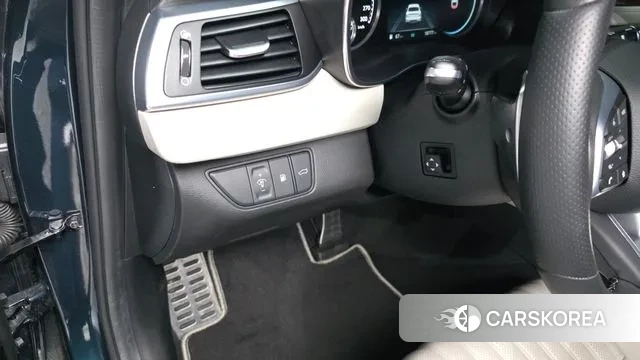 Genesis The New G70 id 3615456 из Кореи 8