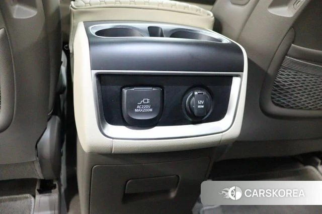 Kia The New Carnival 4th Generation id 4453215 из Кореи 8
