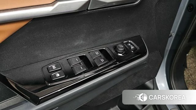 Ssangyong Torres id 4608532 из Кореи 8