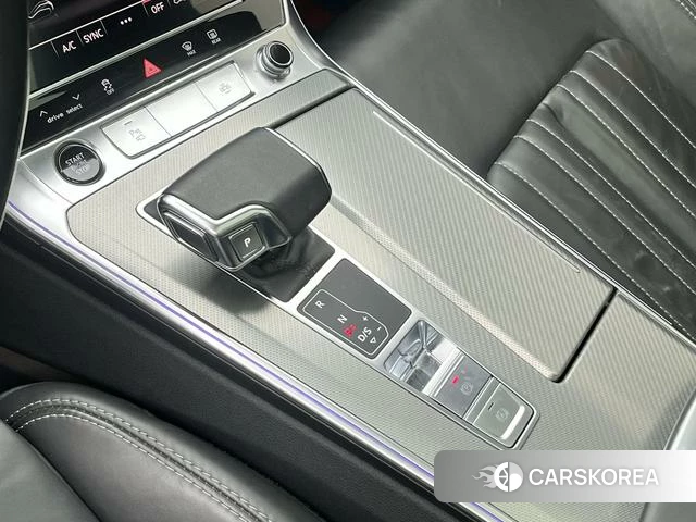 Audi A6L id 4205608 из Китая 8