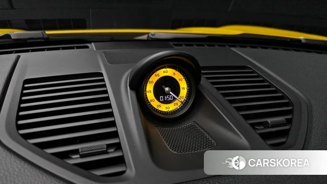 Porsche 911(992) id 4416277 из Кореи 8
