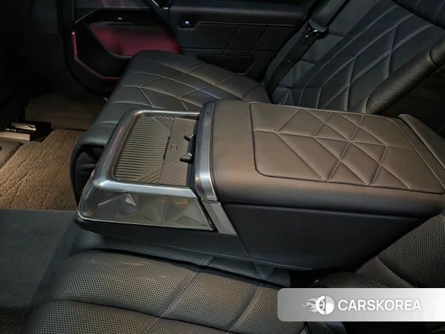 BMW i7 (G70) id 3841737 из Кореи 8