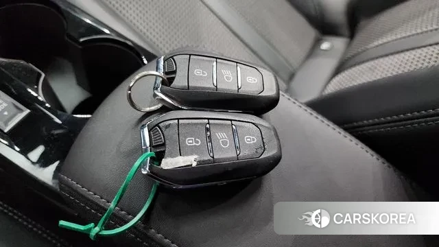 Peugeot e-2008 second generation id 3467891 из Кореи 8