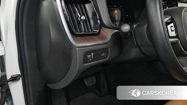 Volvo XC60 second Generation id 4018656 из Кореи 8