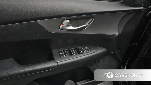 Kia Come New K3 id 3509207 из Кореи 8