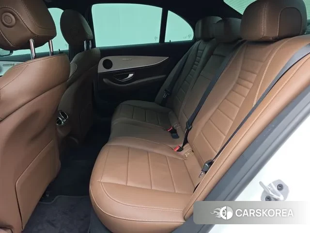 Mercedes-Benz E-Class W213 id 3214231 из Кореи 8