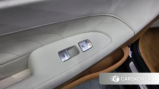 Hyundai The New Grandeur IG Hybrid id 3717591 из Кореи 8