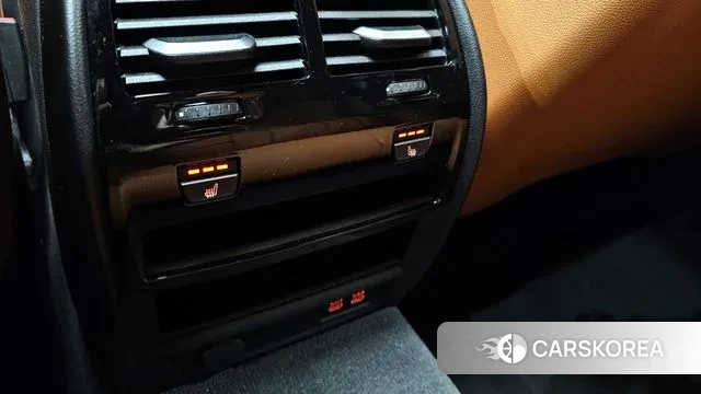 BMW 5 Series (G30) id 3366325 из Кореи 8