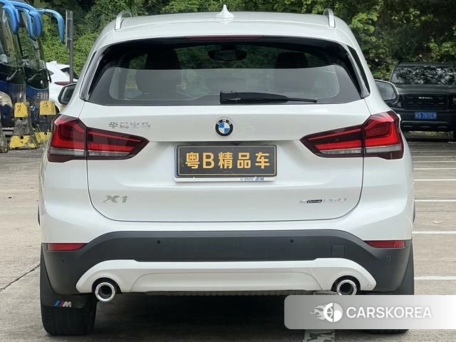 BMW X1 id 4359068 из Китая 8