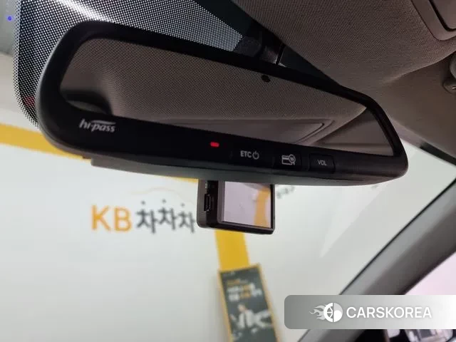 Hyundai Avante AD id 3024585 из Кореи 8