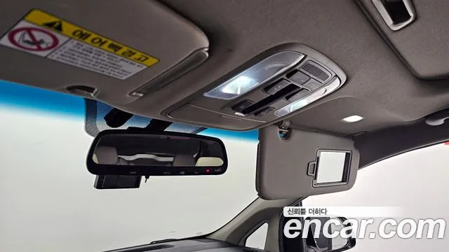 Kia The New Carnival id 2402032 из Кореи 8