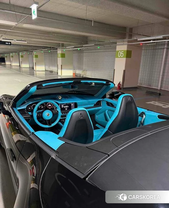 Porsche 911(992) id 4619660 из Кореи 8