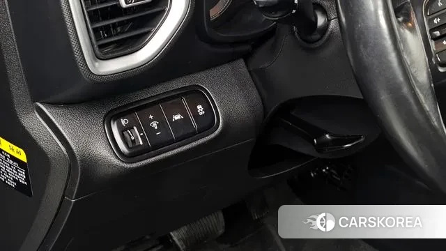 Hyundai Venue id 3391165 из Кореи 8