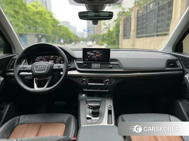Audi Q5L id 4275627 из Китая 8