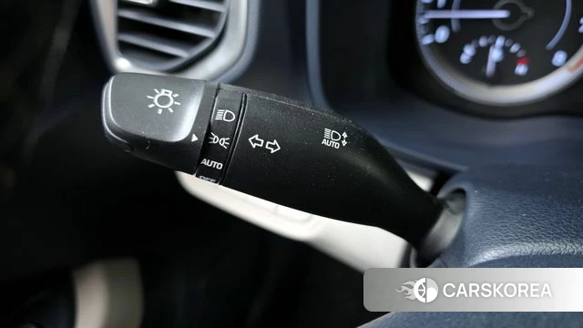 Hyundai Venue id 4188054 из Кореи 8