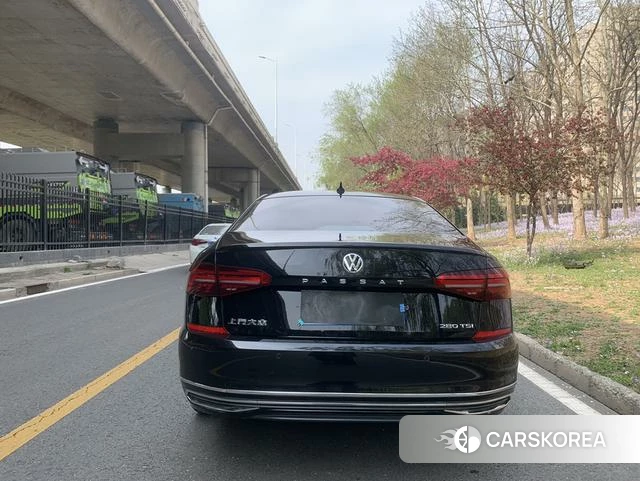 Volkswagen Passat id 3901825 из Китая 8