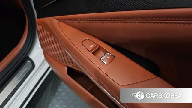 Kia The New K8 id 3502457 из Кореи 8