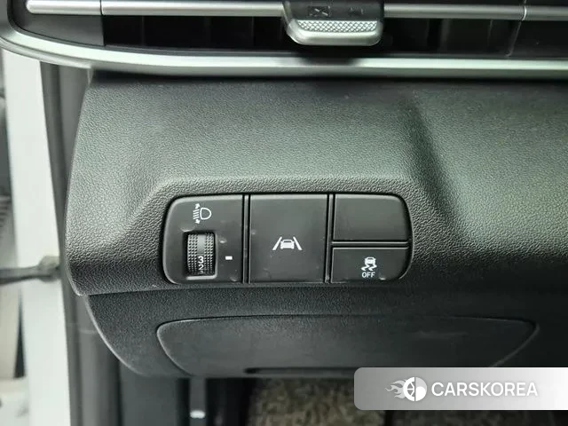 Hyundai Avante (CN7) id 3274935 из Кореи 8