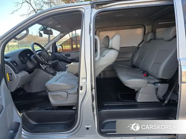 Hyundai The New Grand Starex id 3563109 из Кореи 8