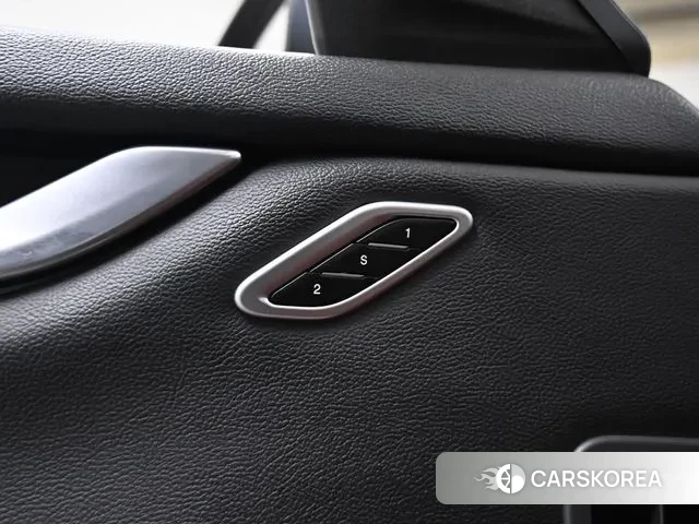 Maserati Ghibli id 3505587 из Кореи 8