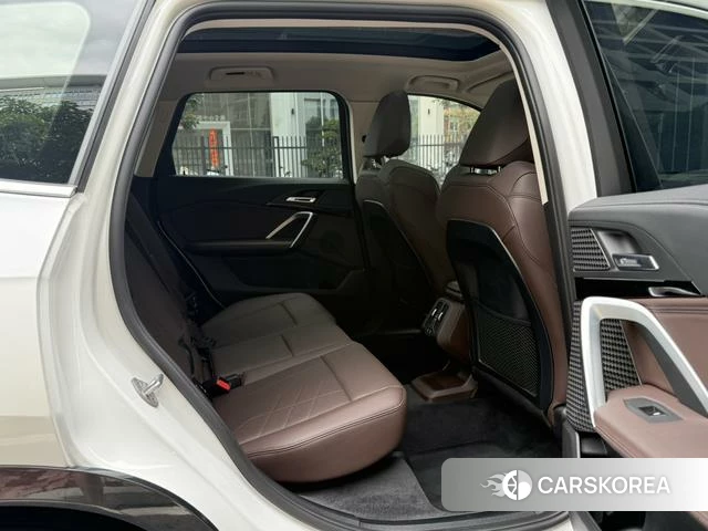 BMW X1 id 4353574 из Китая 8