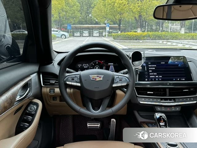 Cadillac CT5 id 4209720 из Китая 8