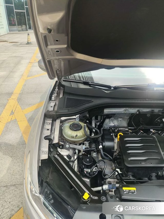 Volkswagen Bora id 4321366 из Китая 8