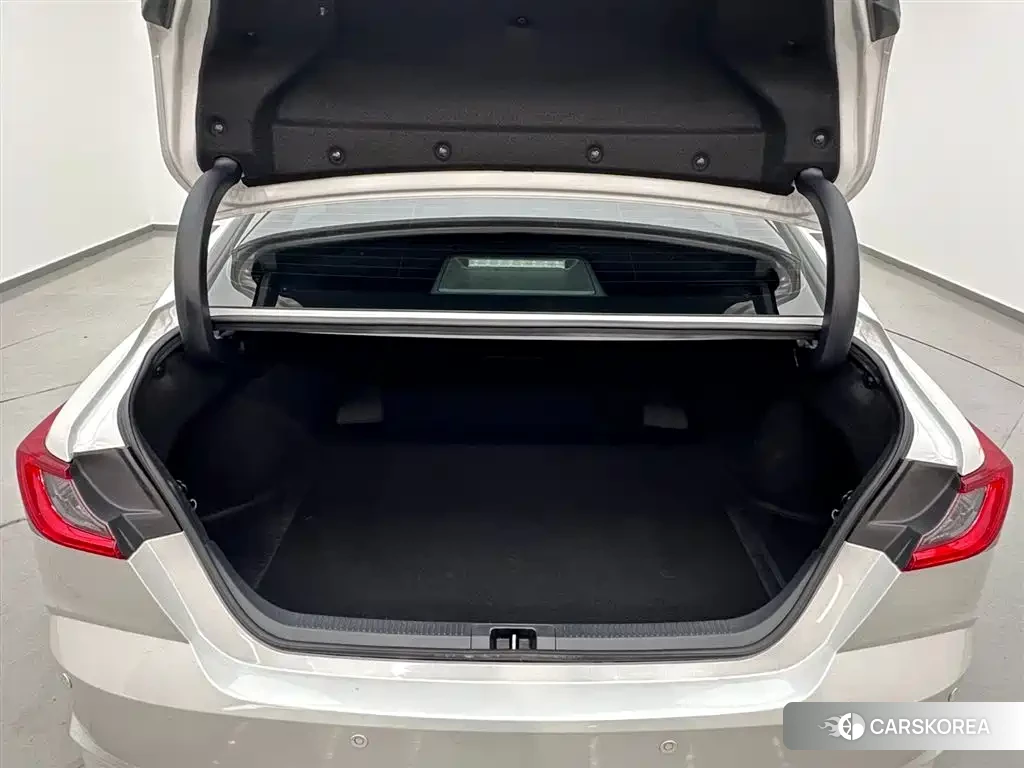 Toyota Camry id 4669219 из Китая 9