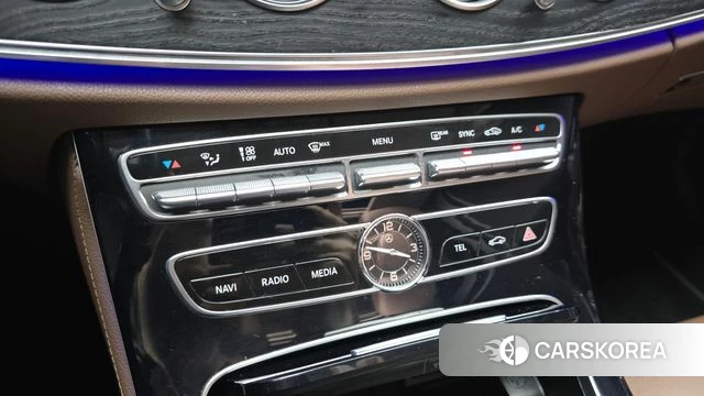 Mercedes-Benz E-Class W213 id 4471470 из Кореи 8