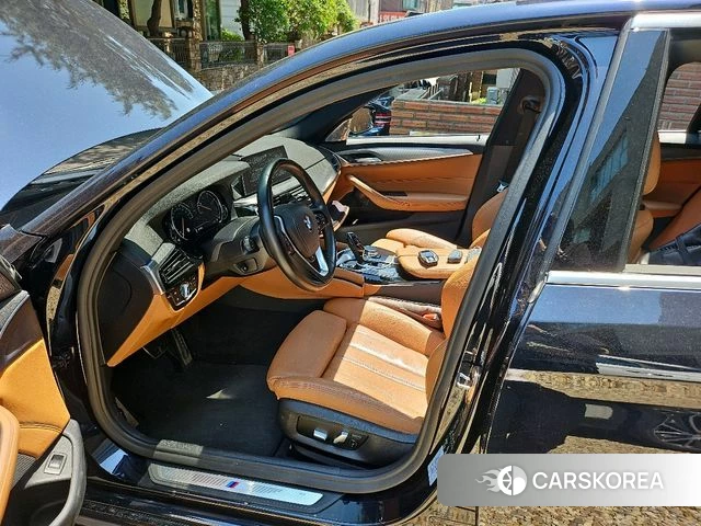 BMW 5 Series (G30) id 4331762 из Кореи 8