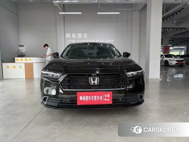 Honda Accord id 4220849 из Китая 8