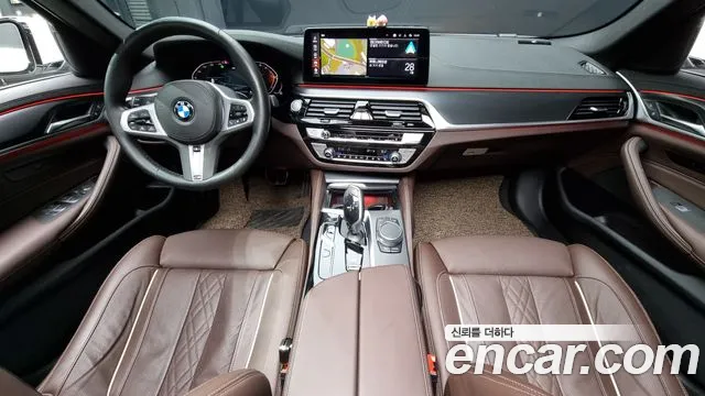 BMW 5 Series (G30) id 2671793 из Кореи 8