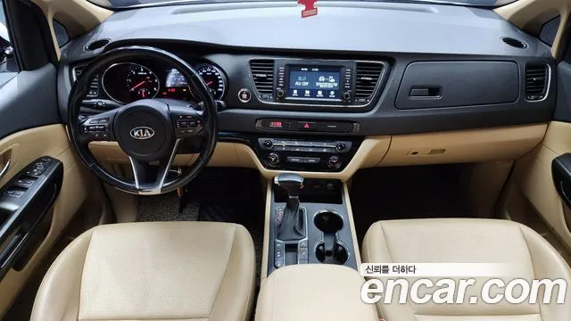 Kia The New Carnival id 2676085 из Кореи 8