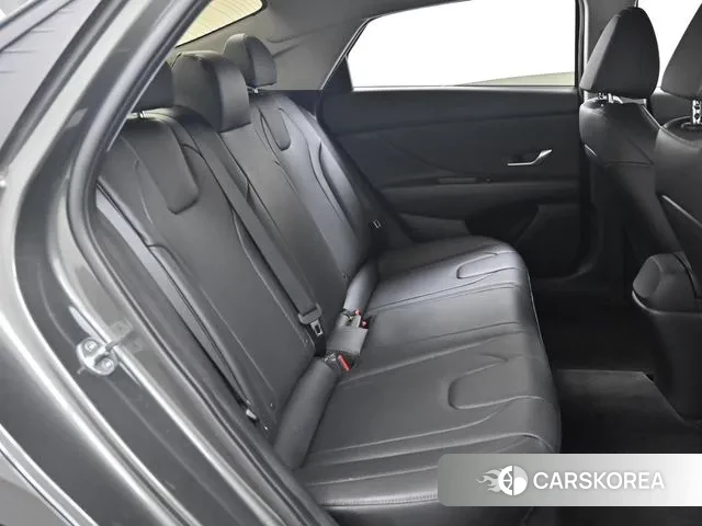 Hyundai Avante (CN7) id 2985334 из Кореи 8