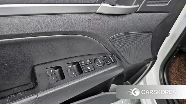 Hyundai The New Avante AD id 3449424 из Кореи 8