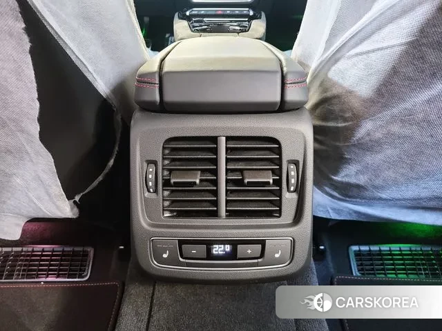 Audi RS e-Tron GT id 3316493 из Кореи 8