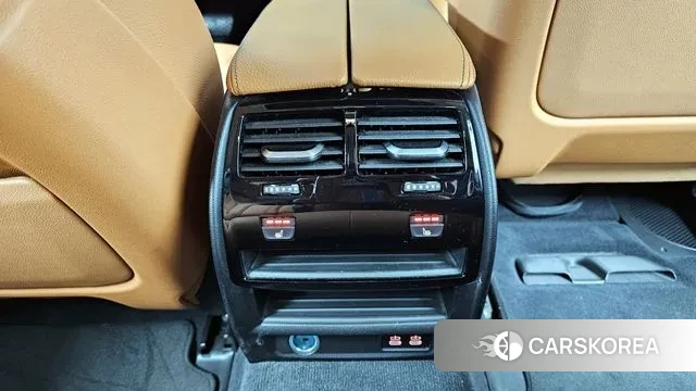 BMW 5 Series (G30) id 3654444 из Кореи 8