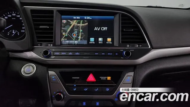 Hyundai Avante AD id 2876744 из Кореи 8