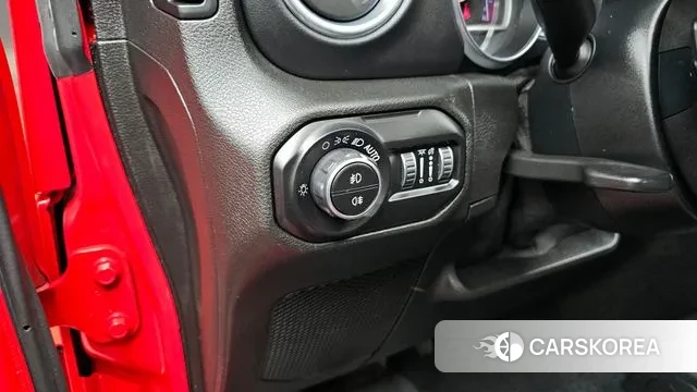 Jeep Wrangler (JL) id 3772254 из Кореи 8