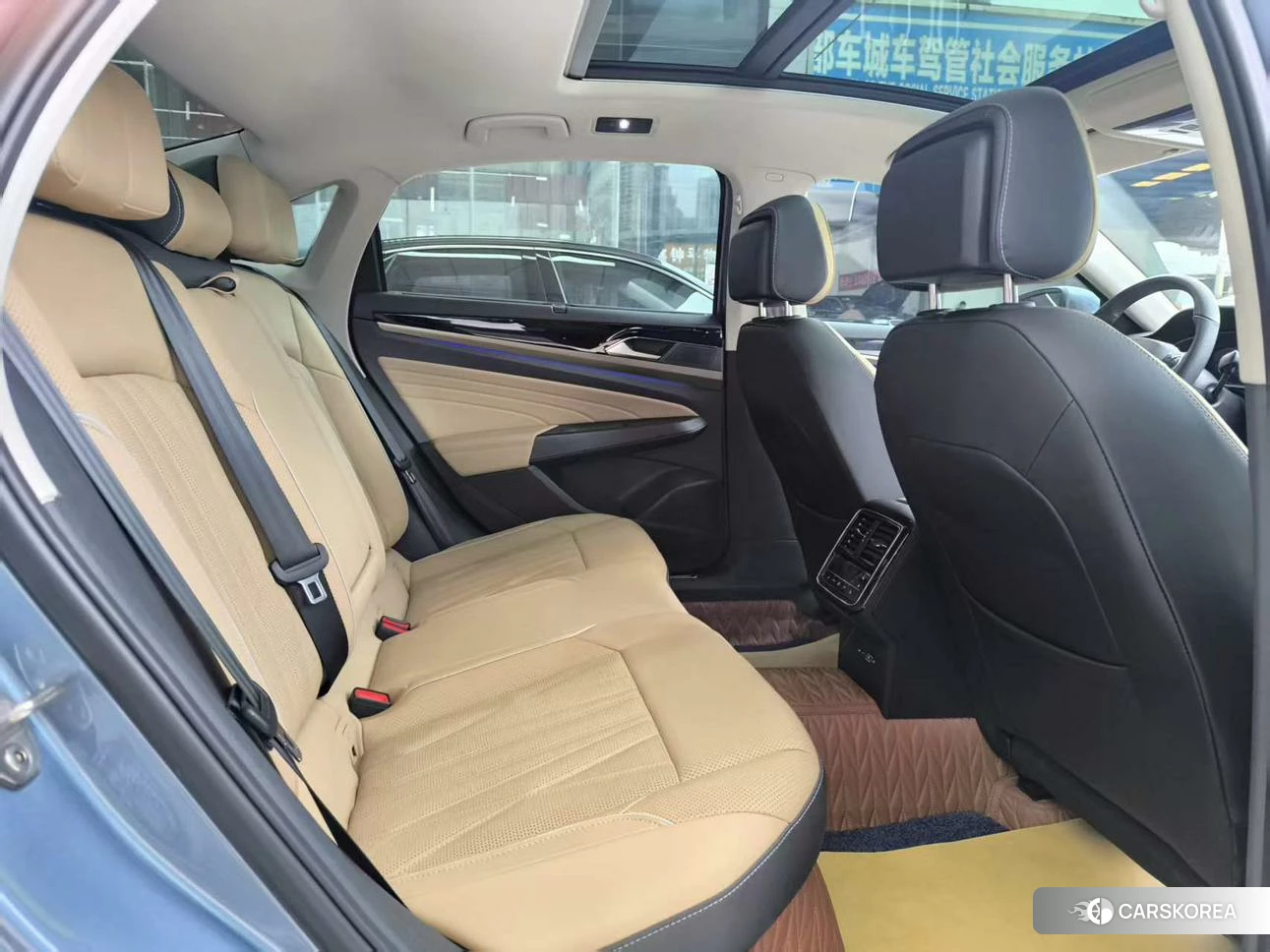 Volkswagen Passat id 4512569 из Китая 8