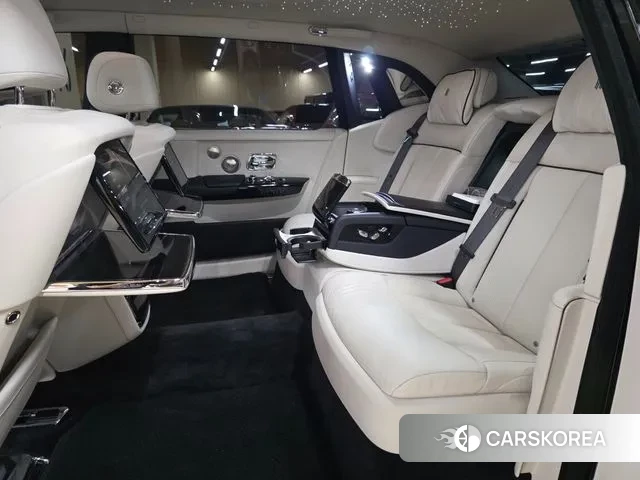 Rolls-Royce Phantom id 3612572 из Кореи 8